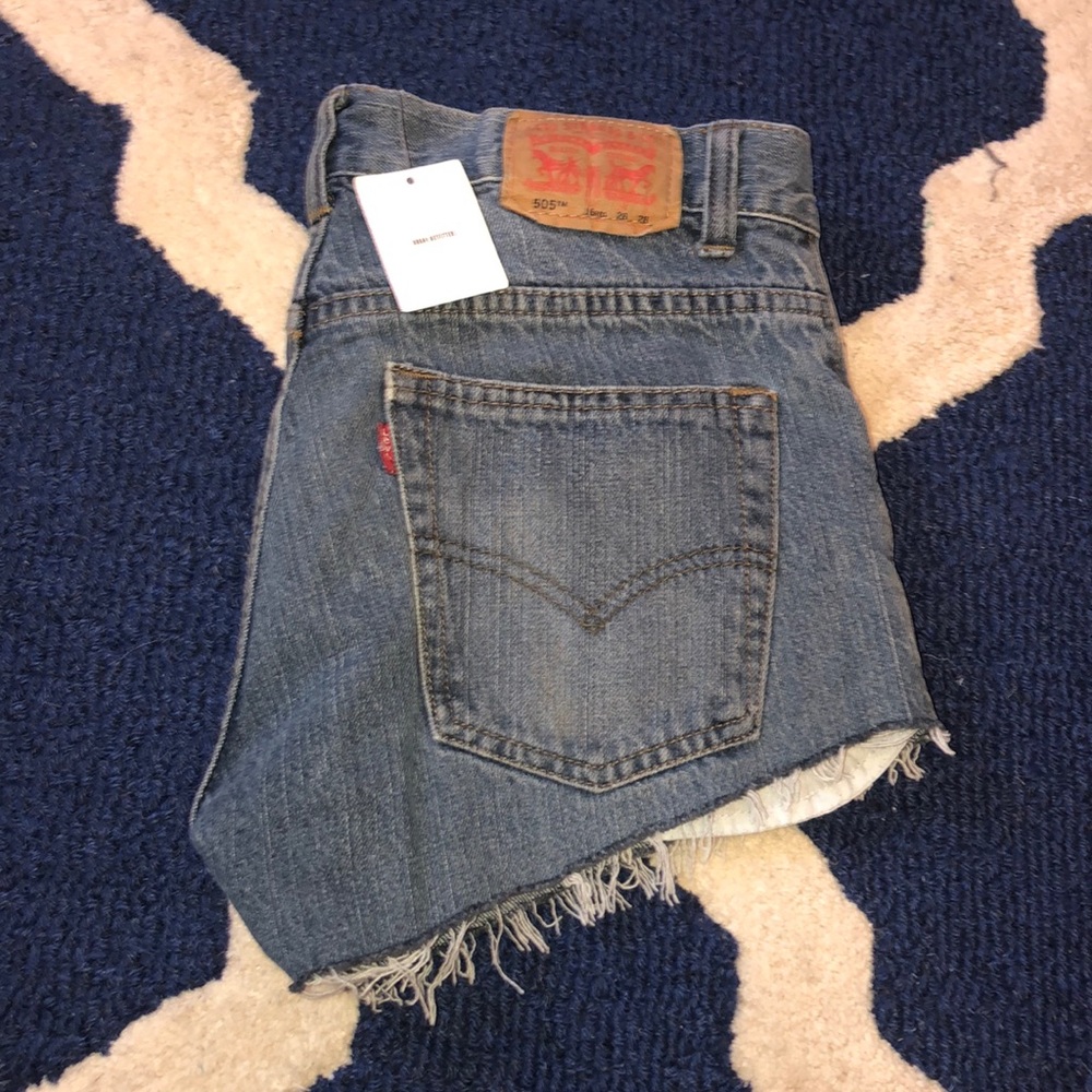Levi’s Women’s 505 Regular Denim Shorts
